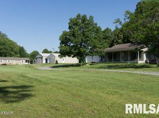20972 Galatia Post Rd, Pittsburg, IL 62974