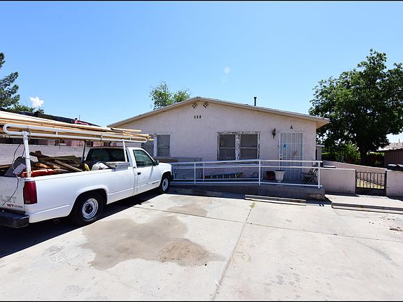 2nd image of 128 N Valencia Pl
