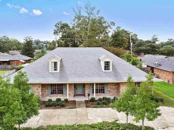 1044 Sherwood Forest Blvd, Baton Rouge, LA 70815