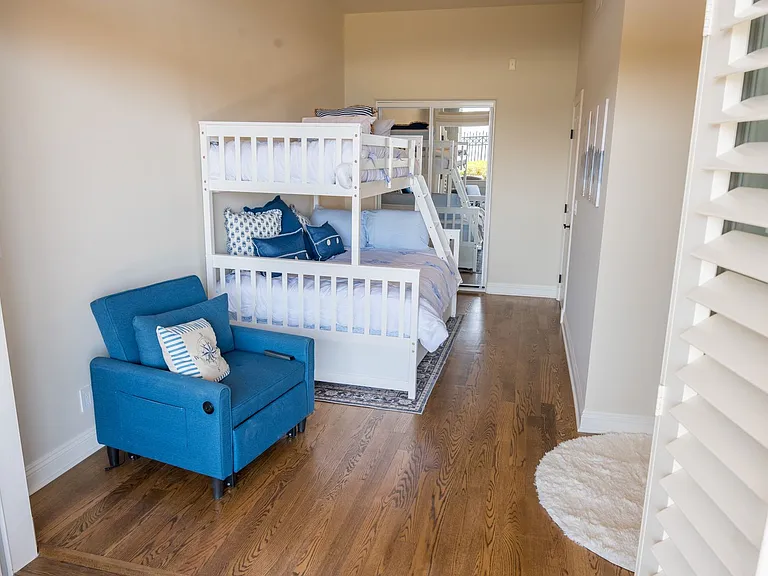 24536 Santa Clara Ave — Photo 48