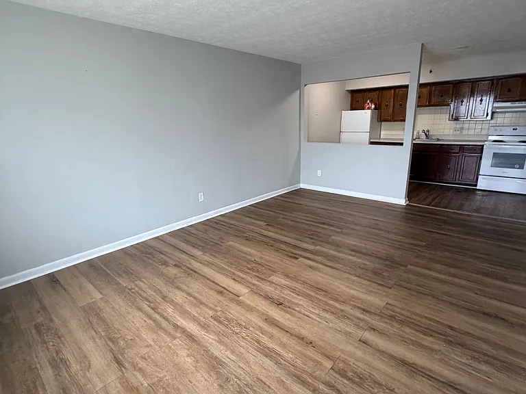 104 Lexington Ave #3 — Photo 1