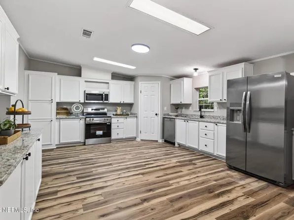 101 MELANIE Lane, Middleburg, FL 32068