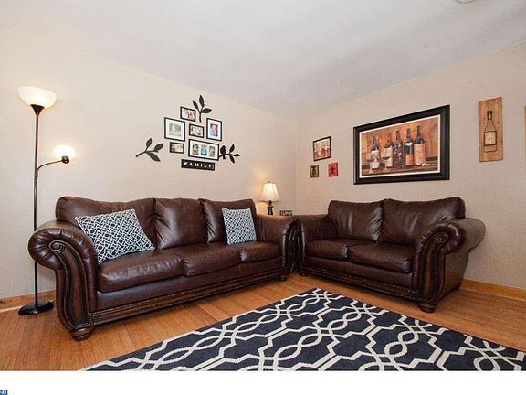 4th image of 401 Evergreen Ave