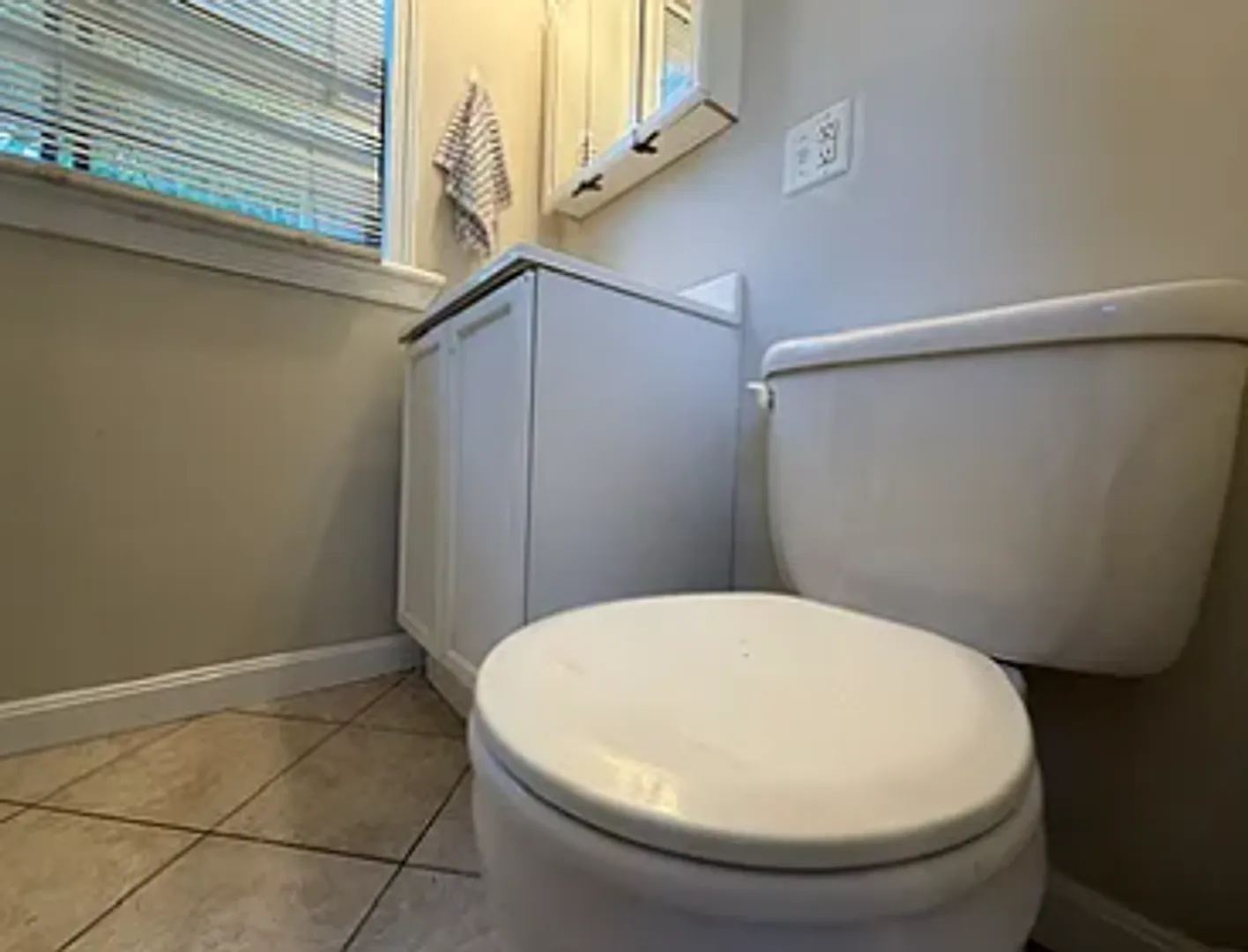 Entire 9-Bed / 3-Bath House Near BC | In-Unit Laundry | 9/1/27 — Photo 3