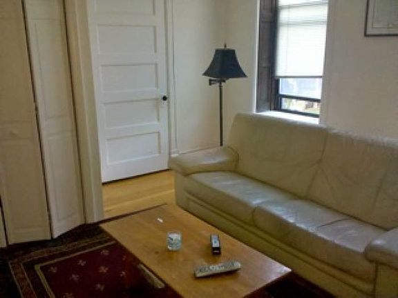 Front room - alt2