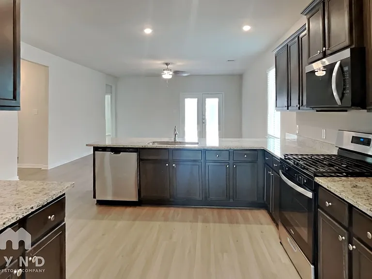 15438 Maple Terrace Dr — Photo 5