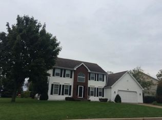 1768 Martinwood Ct, De Pere, WI 54115