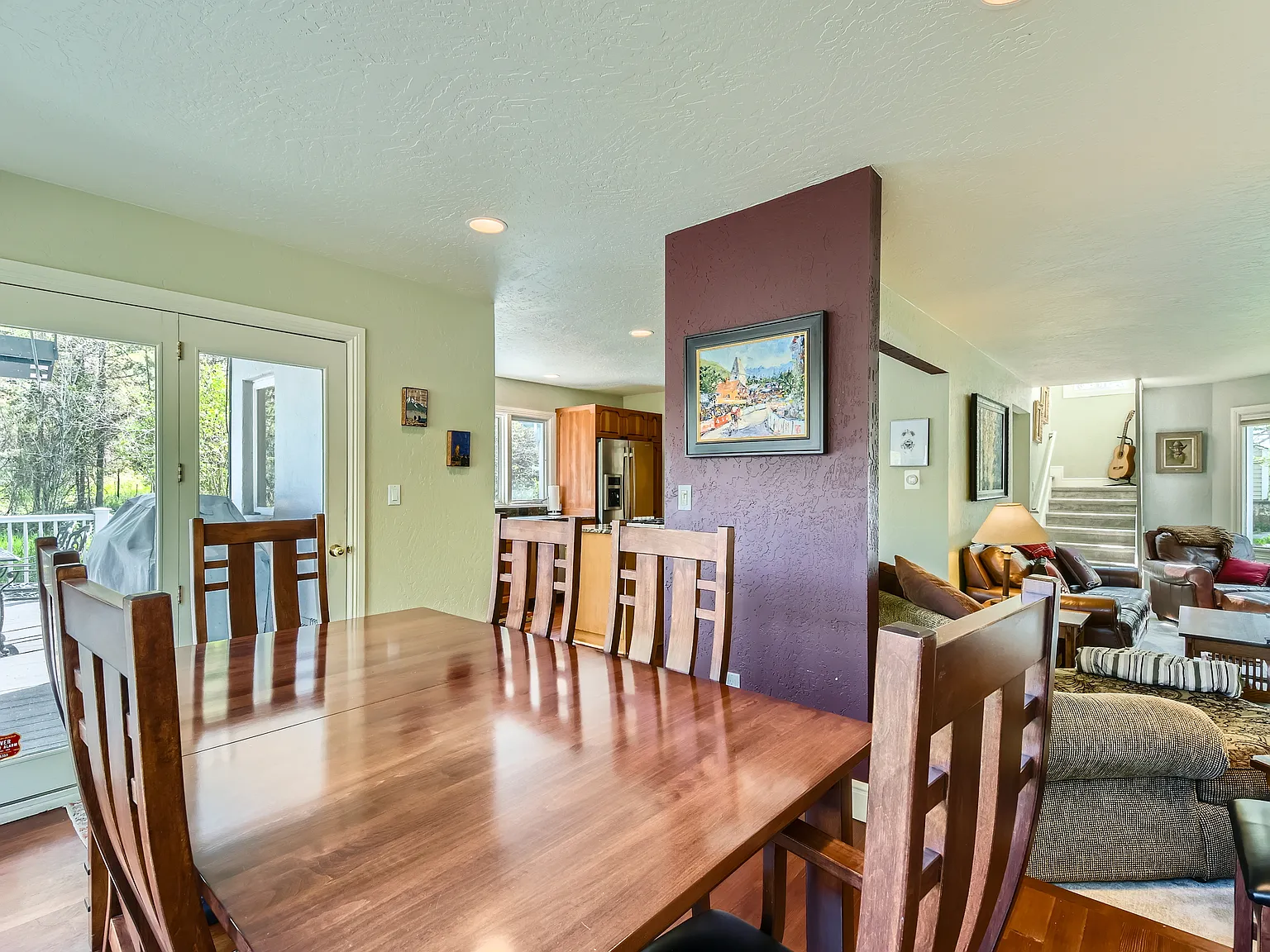 4 bed, 2317 sqft, $9,500 — Photo 4