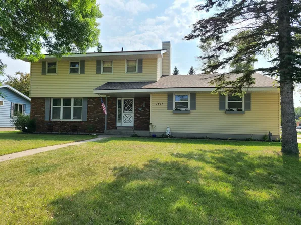 1411 13th St, International Falls, MN 56649