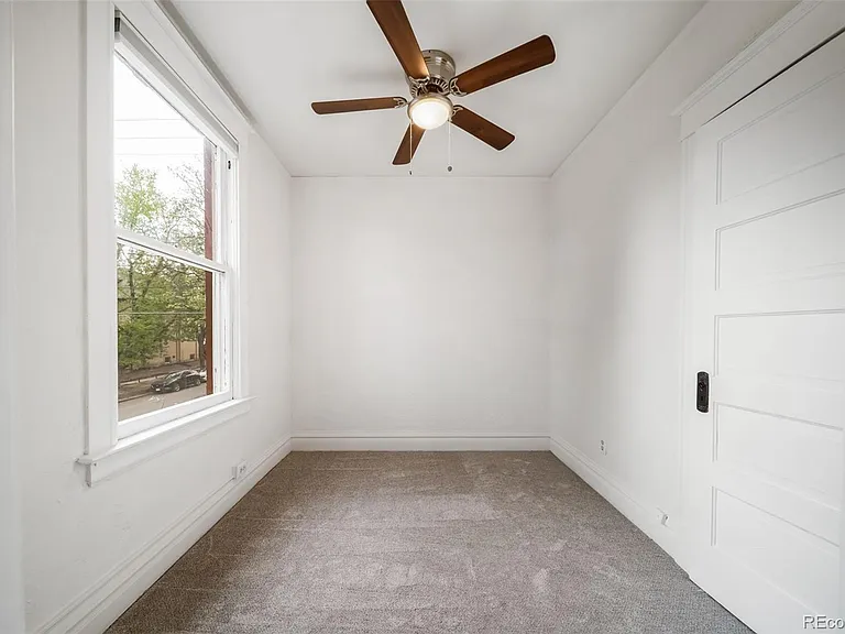 1214 E 10th Ave — Photo 26