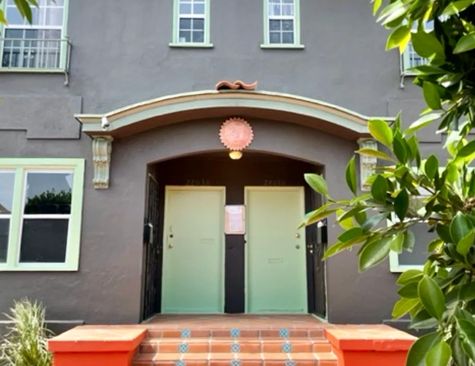 2801 1/2 S Normandie Ave #1/2