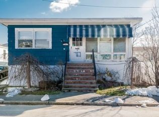 54 Central Ave, Hull, MA 02045