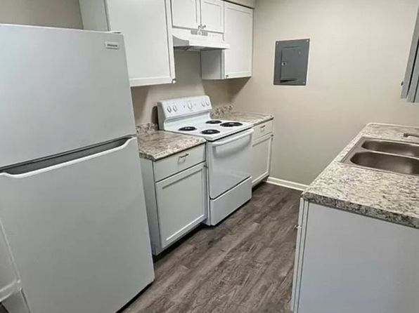 Flats North and Flats South at KCK | 8343 Leavenworth Rd, Kansas City, KS