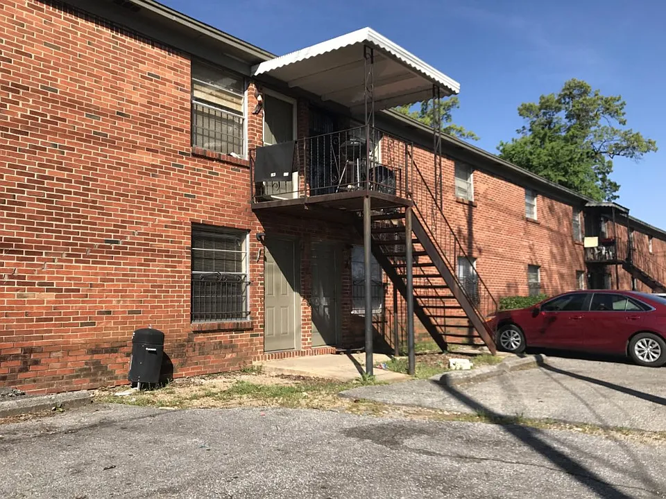 Uptown Stadium Apartments II