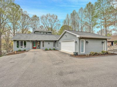 165 Channelview Dr, Moneta, VA, 24121