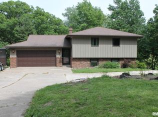 24176 Stagecoach Rd, Geneseo, IL 61254