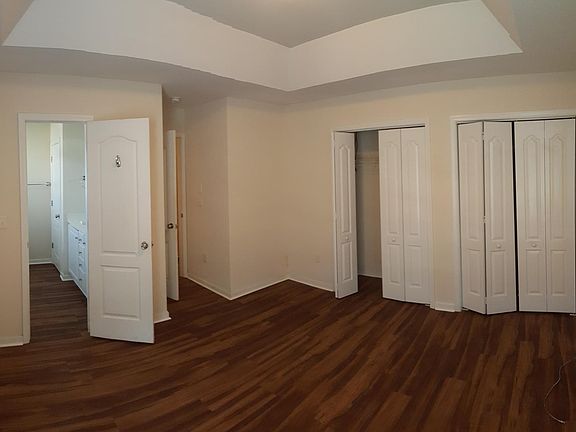 5th image of 132 Dellwood Dr