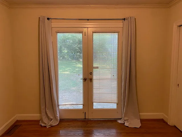 472 Manley Dr — Photo 14