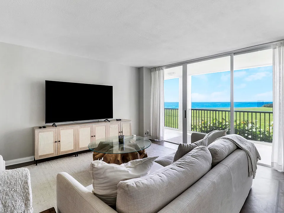 5400 N Ocean Dr #1B
