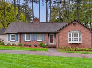 2600 Bitting Rd, Winston Salem, NC 27104