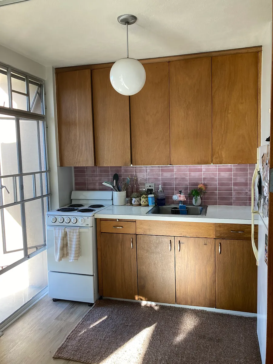 Building Photo - 1511 Nuuanu Ave #1021