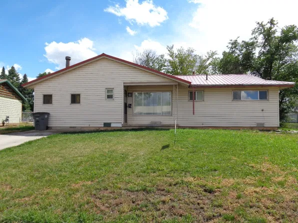 925 Livesay Dr, Cortez, CO 81321