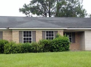 8530 Wynn Dr W, Grand Bay, AL 36541