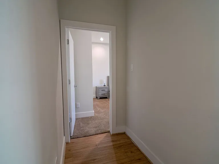 615 Northew St #G — Photo 8