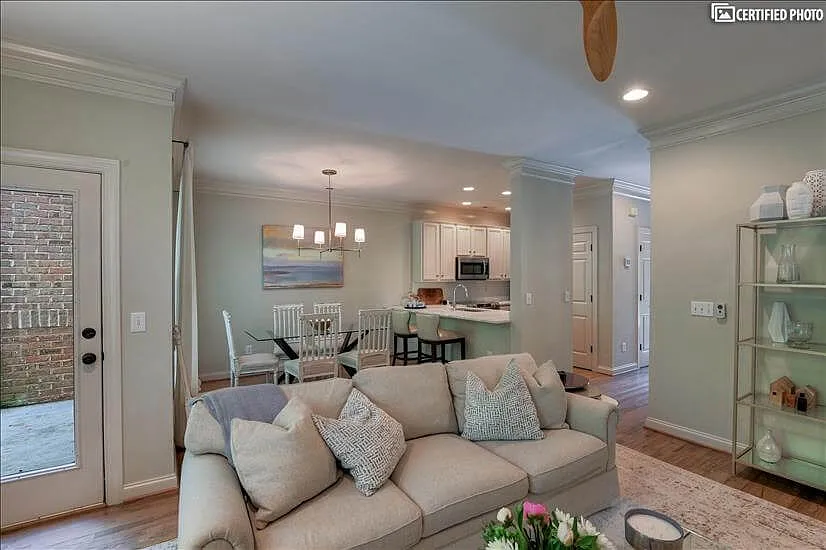 Den to Dining area