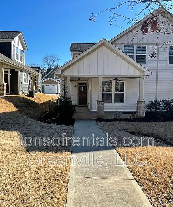 536 Twin Lake Rd