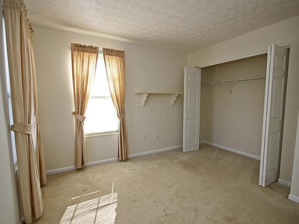 1st image of 2505 Landings Way