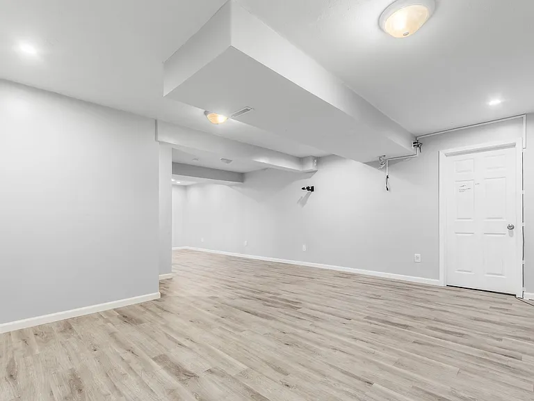 238 Ensigns Ln — Photo 37
