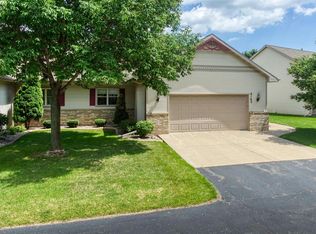 W6162 Victorian Dr, Appleton, WI 54915