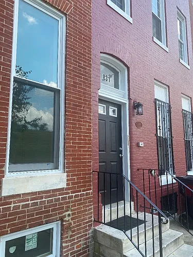 831 E Chase St #4 Photo 1