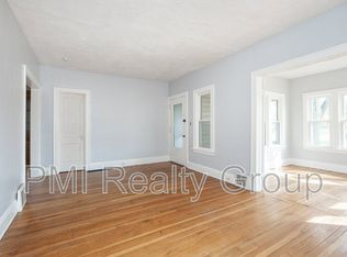 18906 W Neff Rd, Cleveland, OH 44119