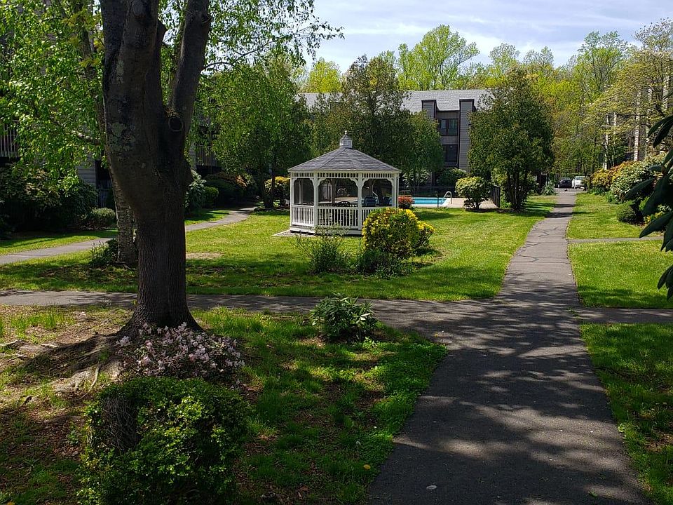 Breezewood Condominiums Apartment Rentals East Haven, CT Zillow