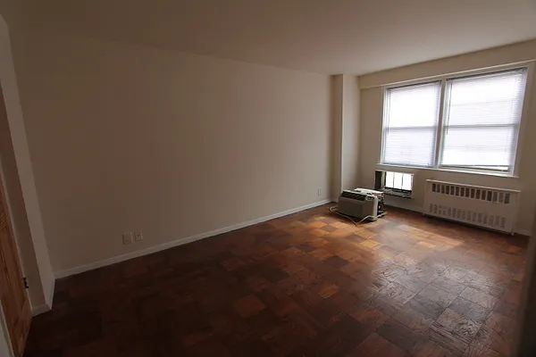 Rented by E and G Realty Group | media 9