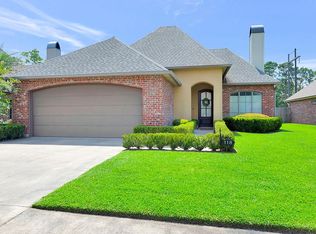 118 Cedar Hills Dr, Youngsville, LA 70592