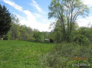 80 Walker Cove Rd, Black mountain, NC 28711