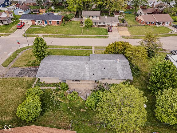 4th image of 3419 Larkspur Ln