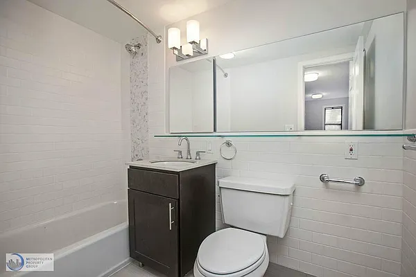 Rented by Metropolitan Property Group | media 31