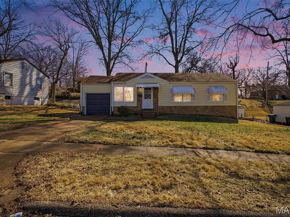 10454 Coburg Lands Dr, Saint Louis, MO 63137