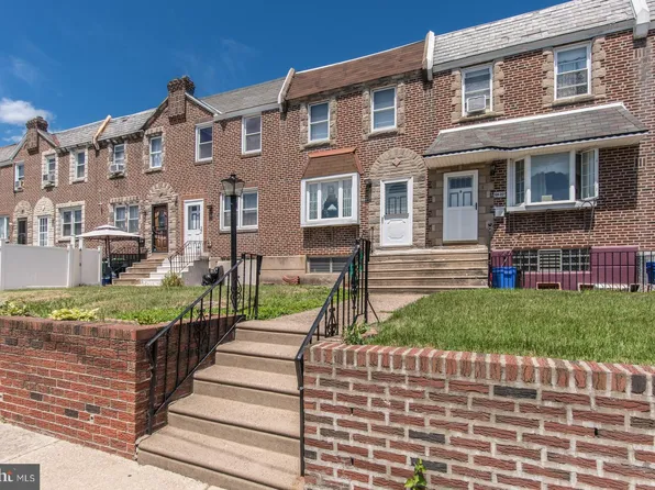 6618 Gillespie St, Philadelphia, PA 19135