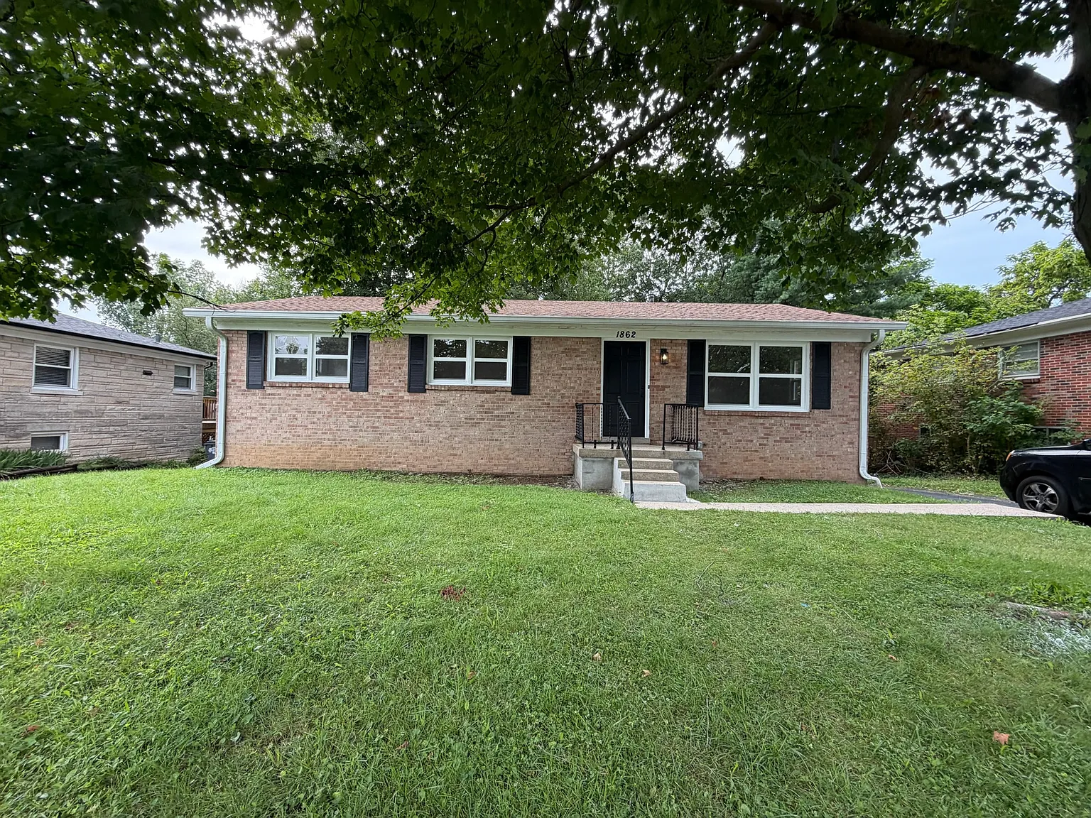 4 bed, 2376 sqft, $2,395 — Photo 1