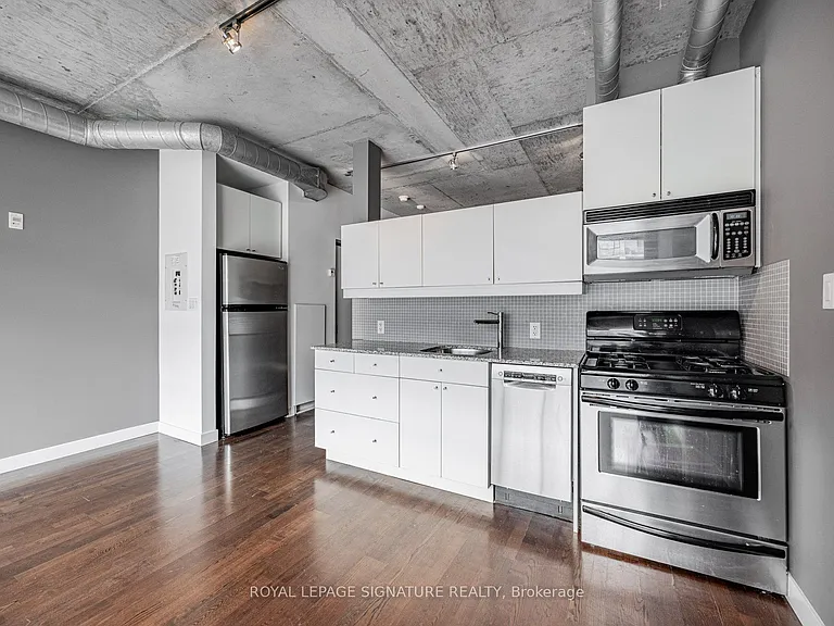 42 Camden St #605 — Photo 9