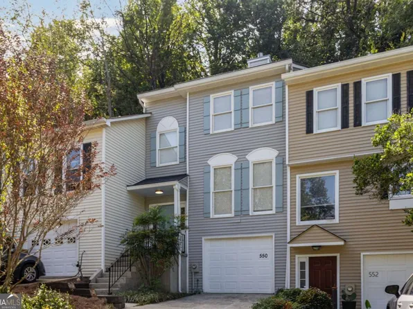 550 Stratford Grn, Avondale Estates, GA 30002