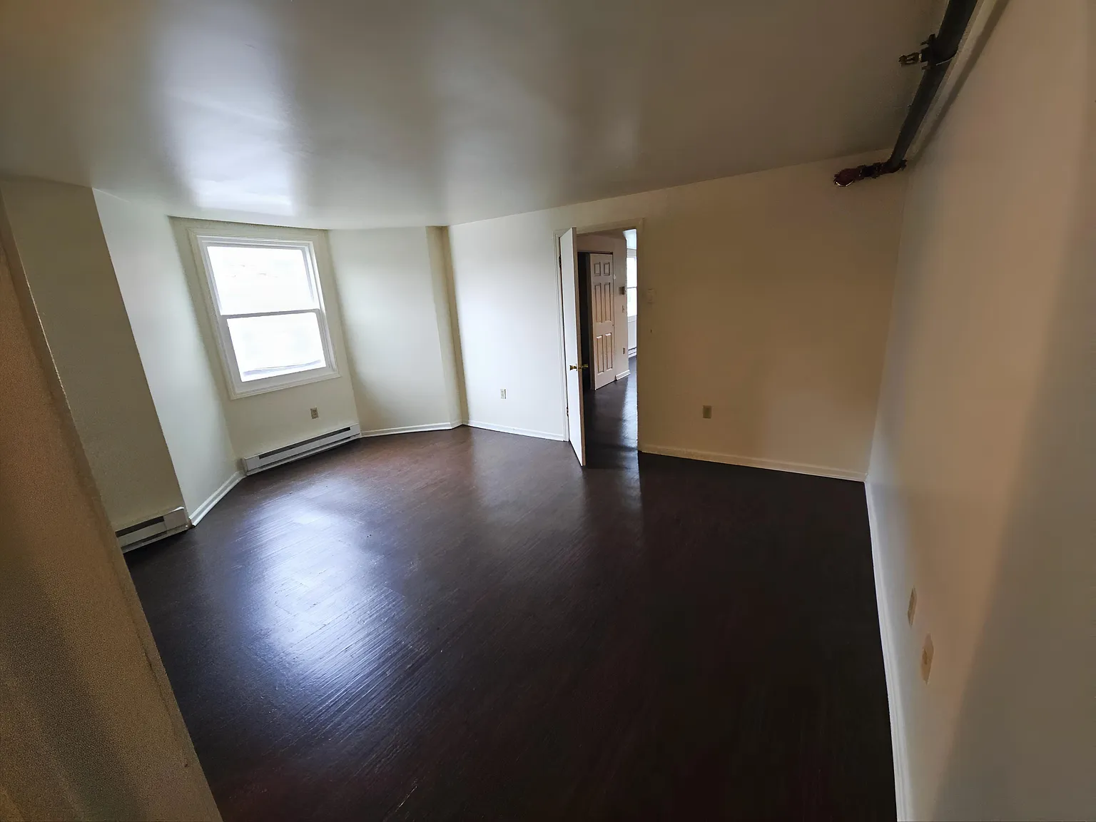 305 Bridge St — Photo 4