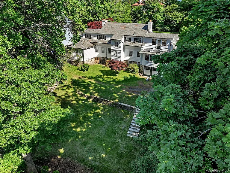 53 Cortlandt Ave — Photo 29