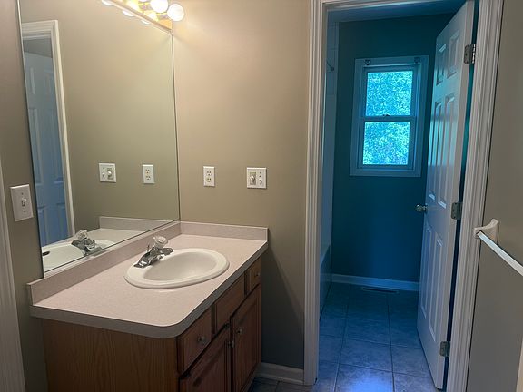 2nd image of 9520 Lapp Rd #W