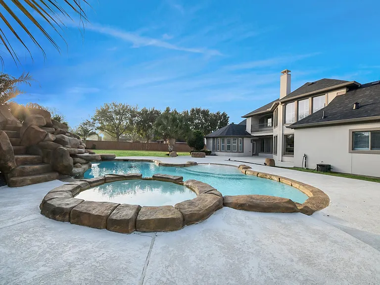 2211 Braer Ridge Dr — Photo 10